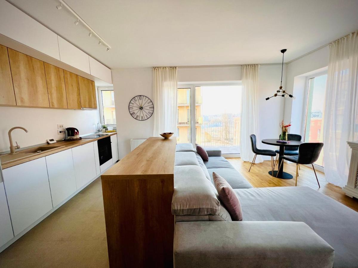 Exquisite - Two Bedroom Apartment Bucarest Esterno foto