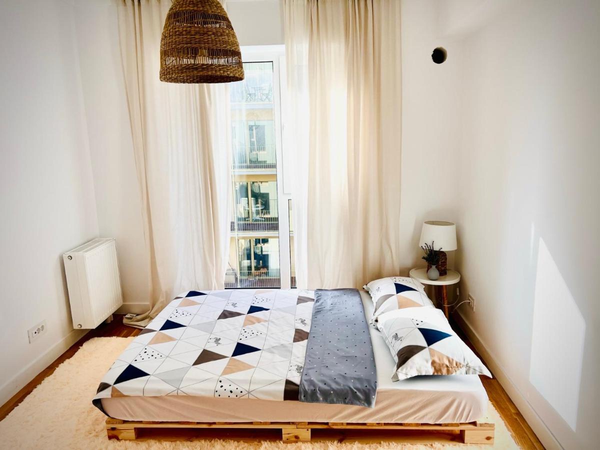 Exquisite - Two Bedroom Apartment Bucarest Esterno foto