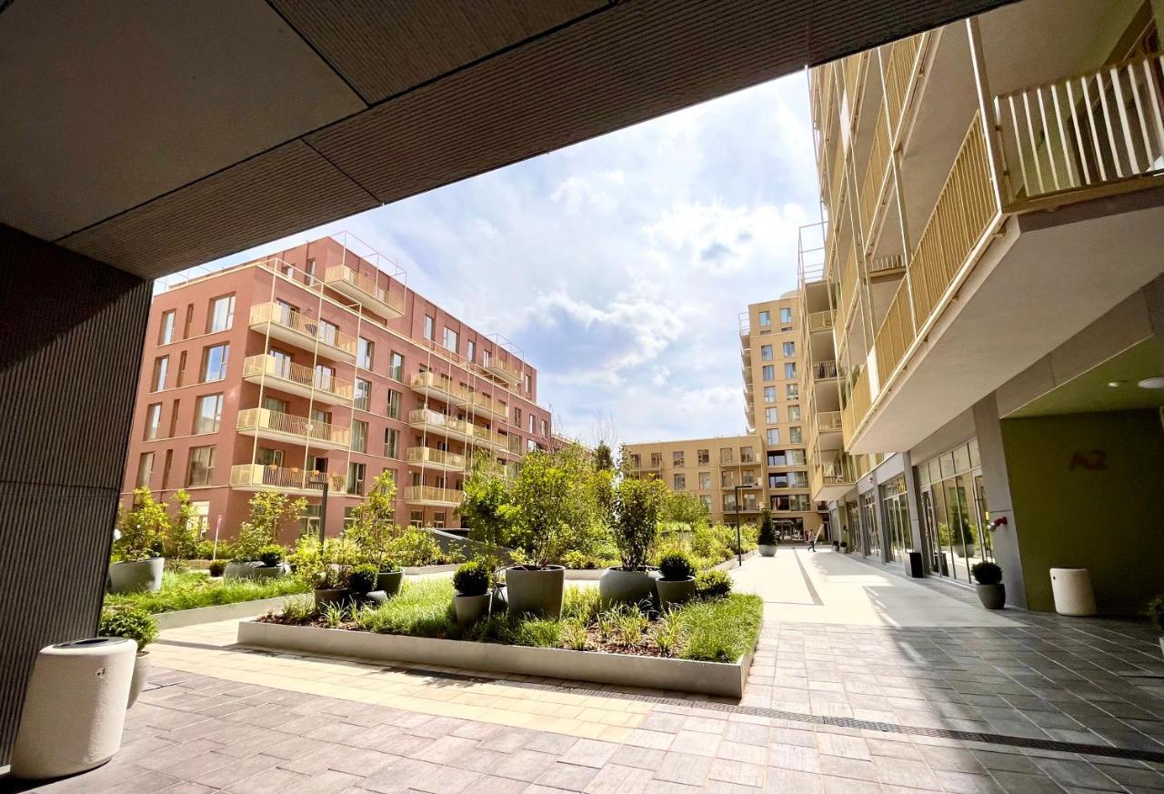 Exquisite - Two Bedroom Apartment Bucarest Esterno foto